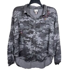 Knox Rose Long Sleeve Button Down Shirt Women's XXL Gray Camo Embroidered Grunge
